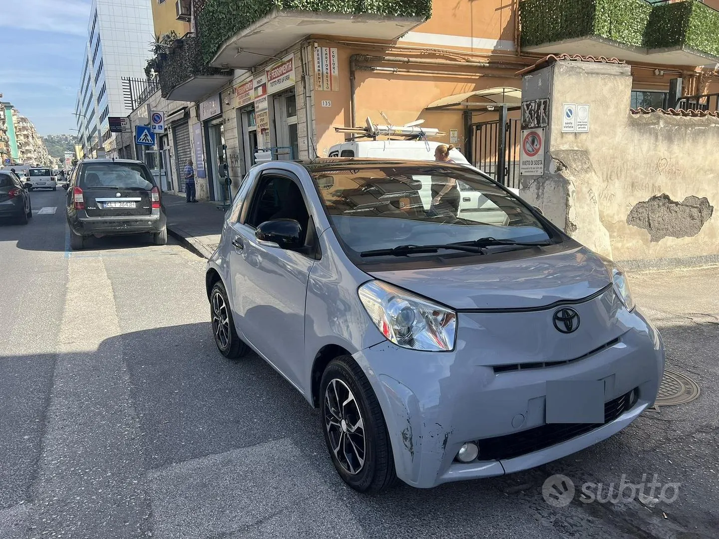 Toyota Iq 2009 photo 2