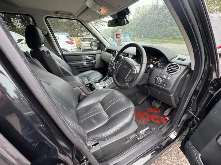 Land Rover Discovery 4 2014 photo 3