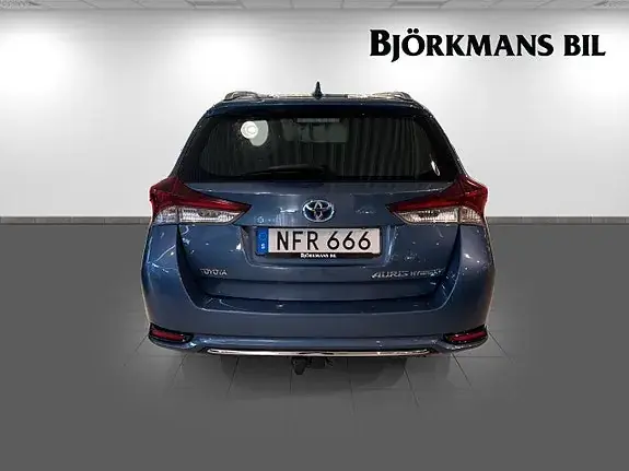 Toyota Auris 2016 photo 5