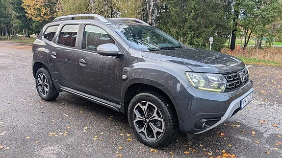 Dacia Duster 2022 photo 2