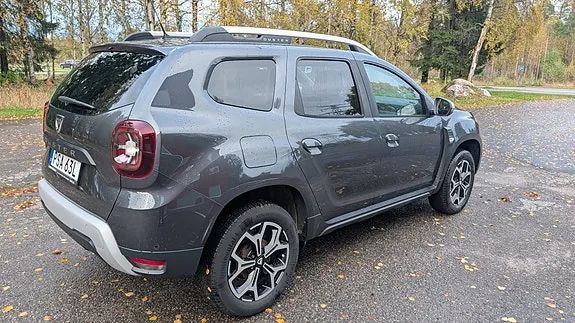 Dacia Duster 2022 photo 3