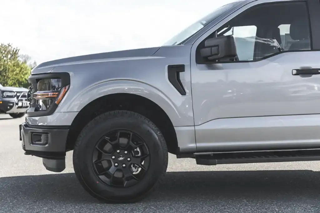 Ford F-150 2026 photo 4