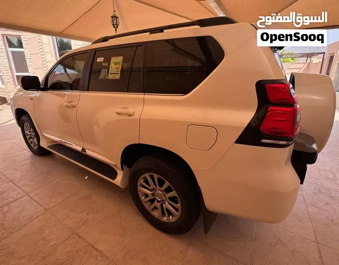 Toyota Prado 2021 photo 2