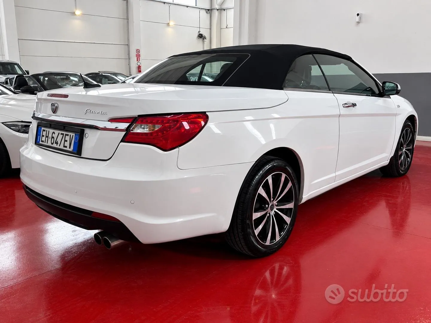 Lancia Flavia 2012 photo 4