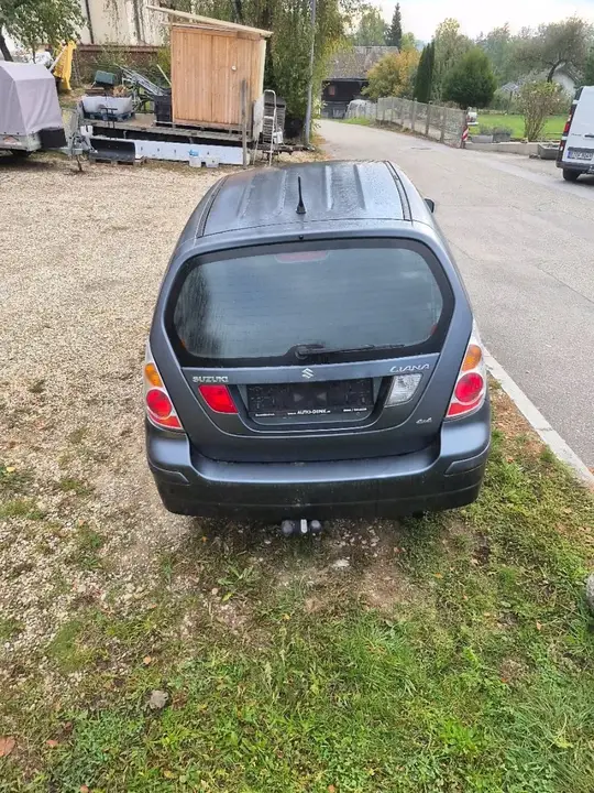 Suzuki Liana 2007 photo 2