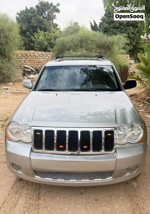 Jeep Grand Cherokee 2010 photo 4