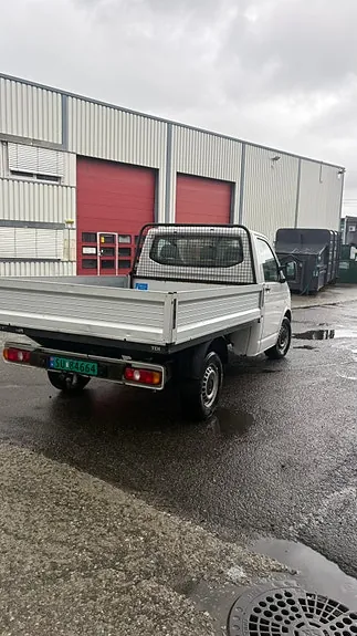Volkswagen Transporter 2010 photo 5