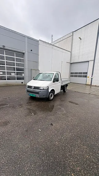Volkswagen Transporter 2010 photo 2