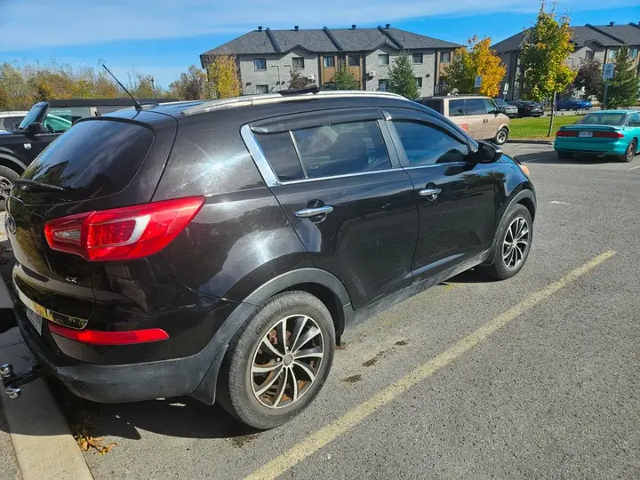 Kia Sportage 2011 photo 4