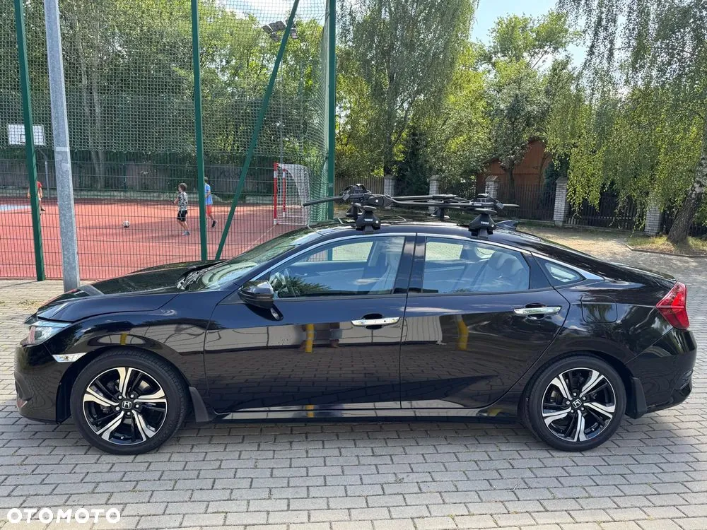 Honda Civic 2018 photo 4