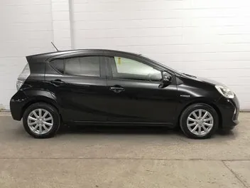 Toyota Aqua 2014 photo 4