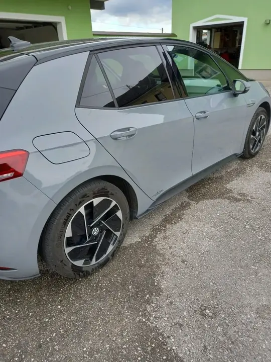 Volkswagen Id.3 2020 photo 3
