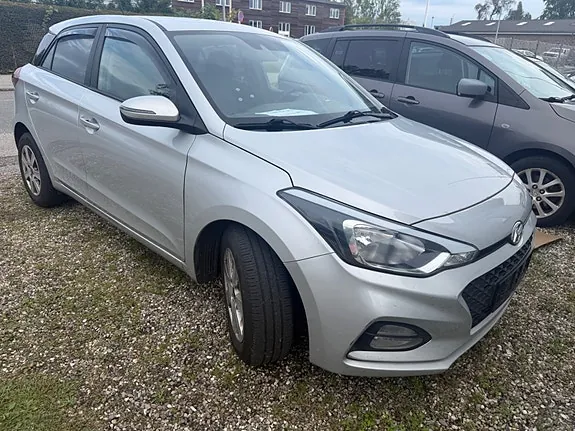 Hyundai I20 2018 photo 2
