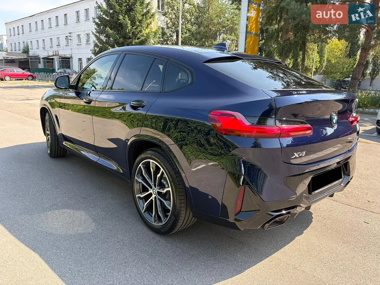 BMW X4 2022 photo 4