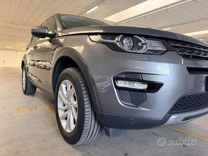 Land Rover Discovery Sport 2018 photo 5