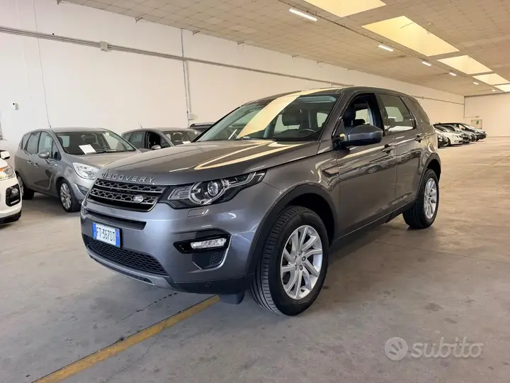 Land Rover Discovery Sport 2018 photo 2