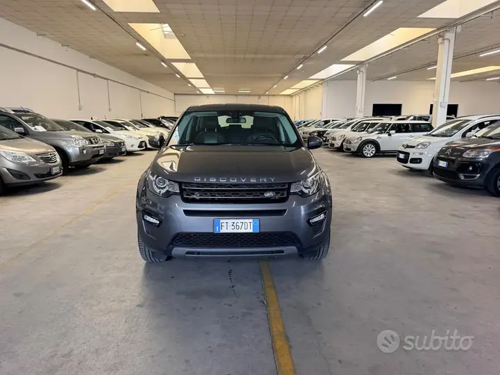 Land Rover Discovery Sport 2018 photo 3