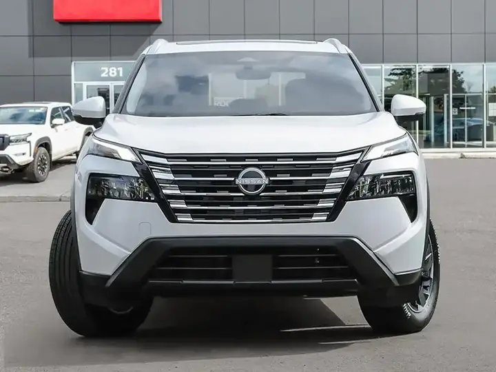 Nissan Rogue 2026 photo 2