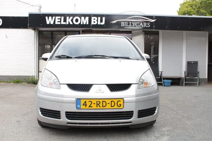 Mitsubishi Colt 2005 photo 3