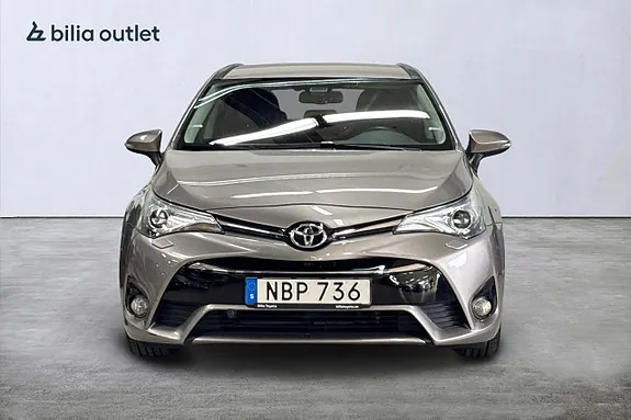 Toyota Avensis 2016 photo 3