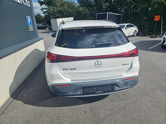 Mercedes-Benz Eqa300 2022 photo 3