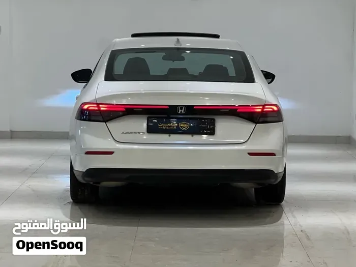 Honda Accord 2023 photo 4