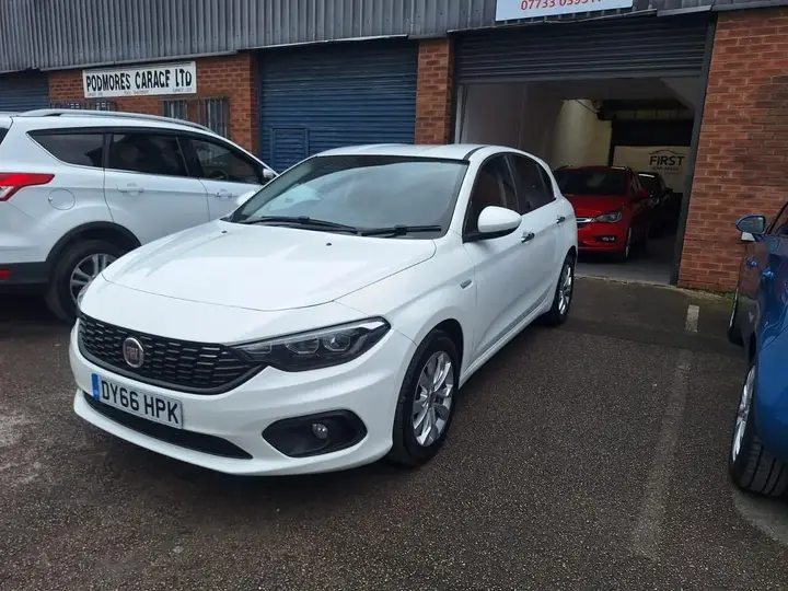 Fiat Tipo 2016 photo 2