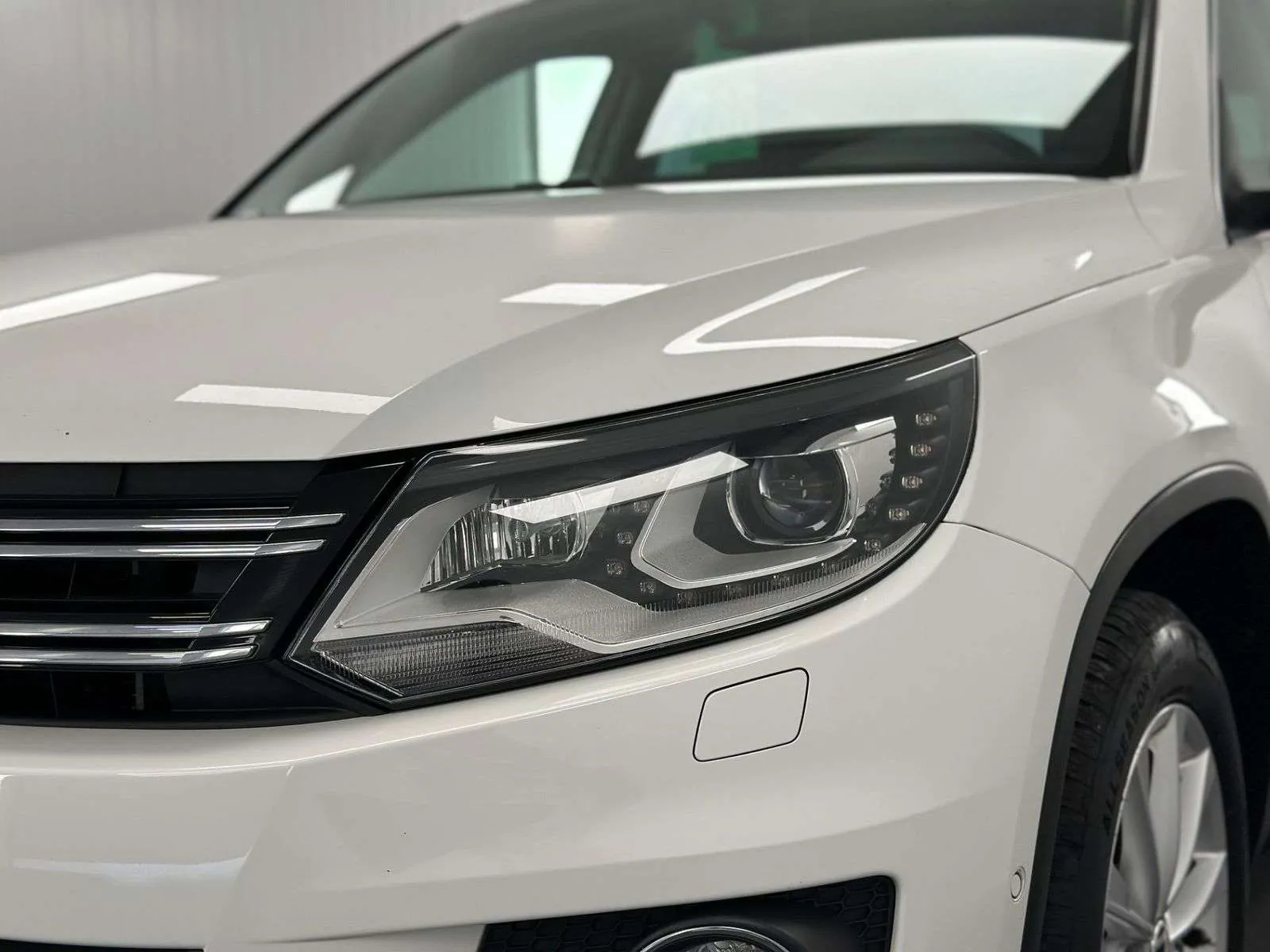 Volkswagen Tiguan 2012 photo 5