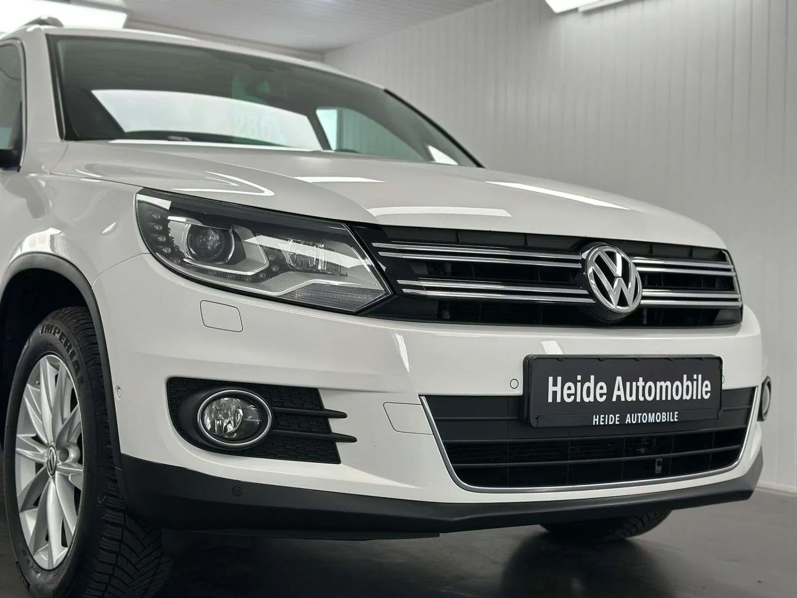 Volkswagen Tiguan 2012 photo 4