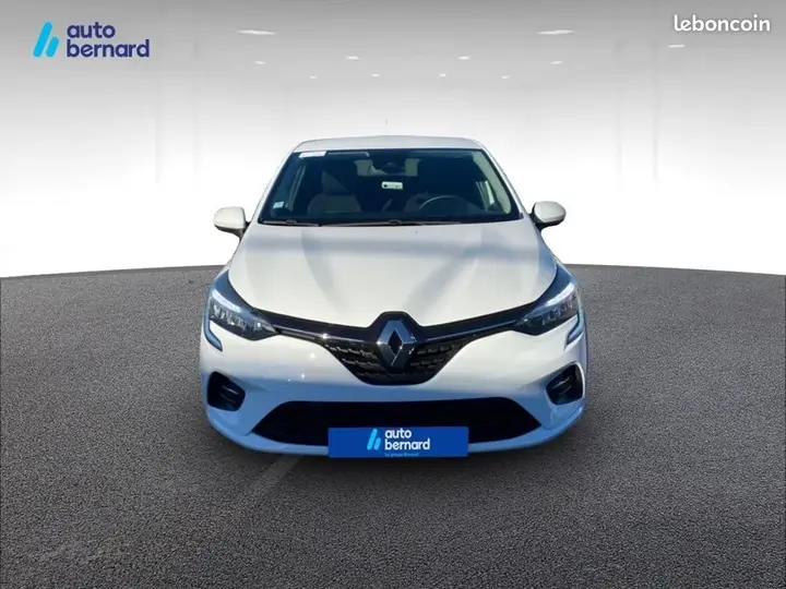 Renault Clio 2022 photo 2