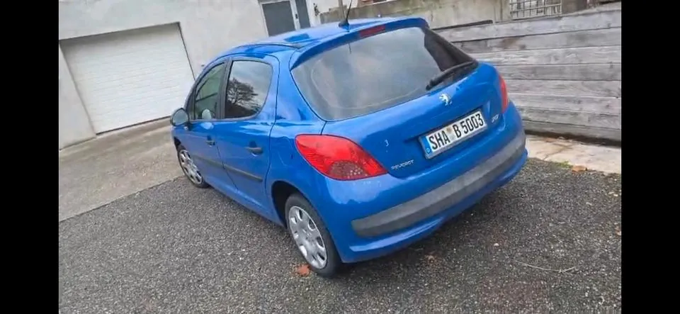 Peugeot 207