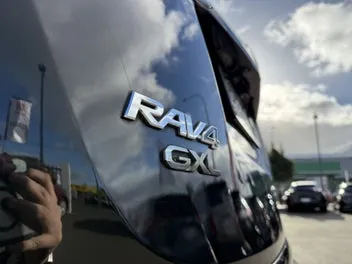 Toyota Rav4 2016 photo 3