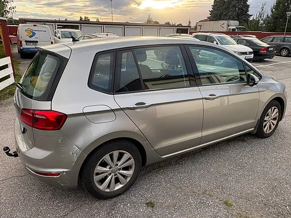 Volkswagen Golf Sportsvan 2018 photo 5