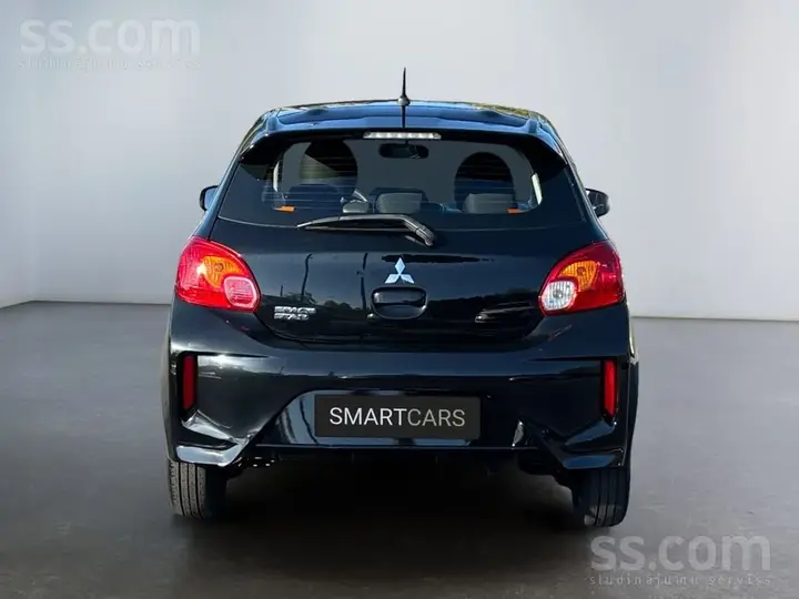 Mitsubishi Space Star 2021 photo 4