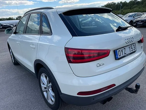 Audi Q3 2012 photo 4