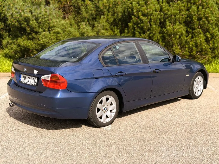 BMW 318 2006 photo 4