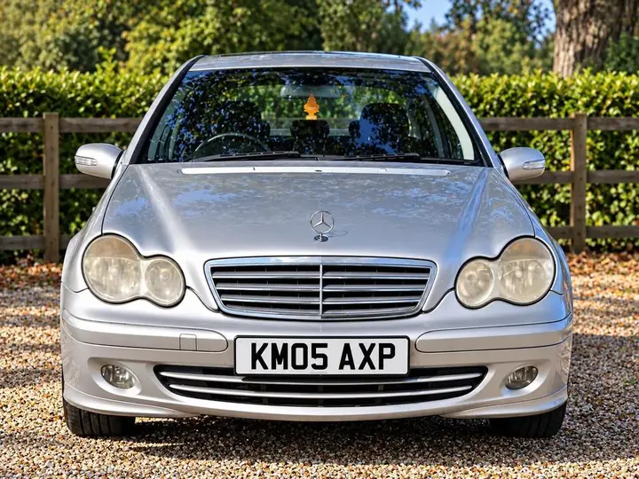 Mercedes-Benz C-Class 2005 photo 4