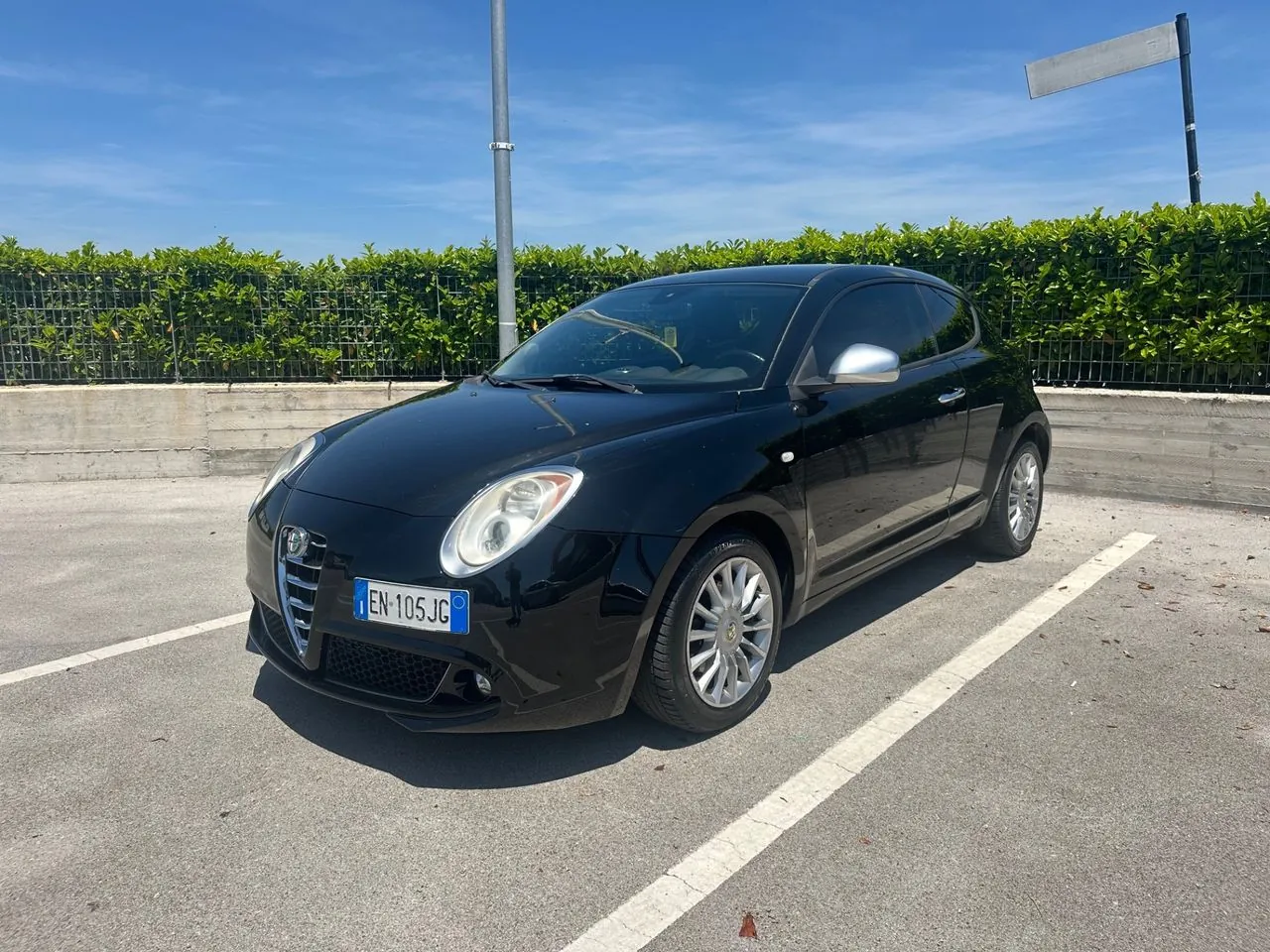 Alfa Romeo Mito 2012 photo 2