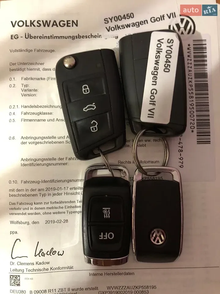 Volkswagen Golf 2019 photo 2