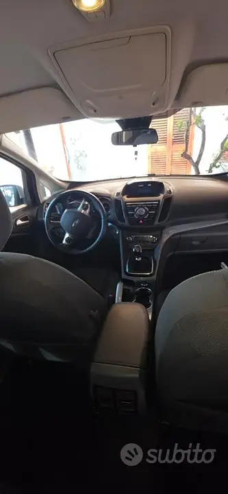 Ford C-Max 2013 photo 4