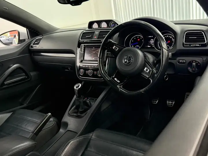 Volkswagen Scirocco 2016 photo 2