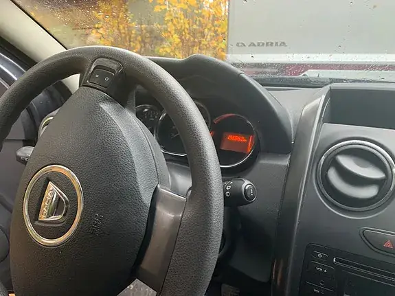 Dacia Duster 2017 photo 4
