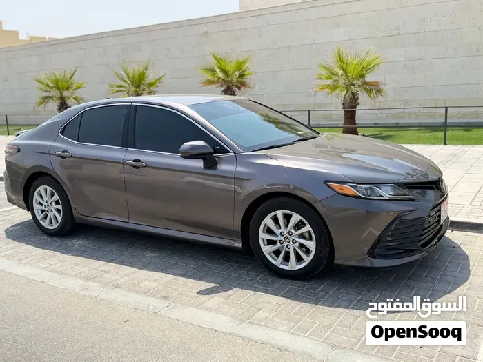 Toyota Camry 2023 photo 3