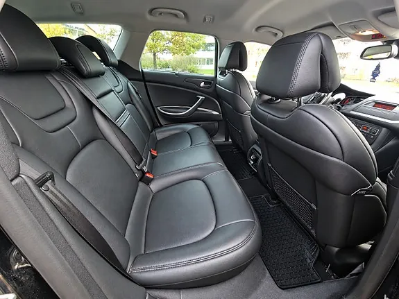 Citroen C5 2011 photo 3
