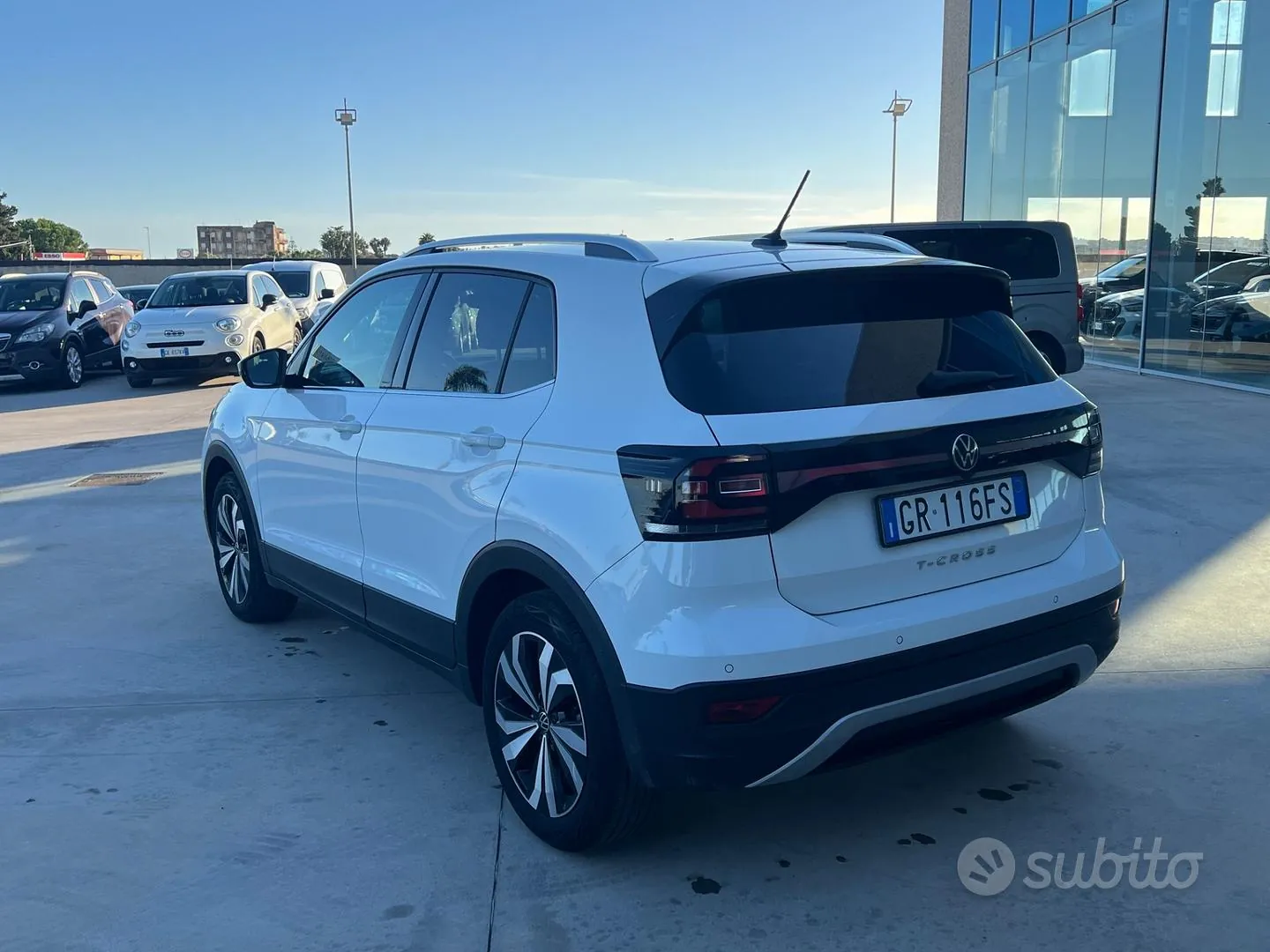 Volkswagen T-Cross 2023 photo 3
