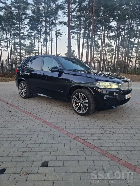 BMW X5 2016 photo 4