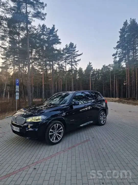 BMW X5 2016 photo 2