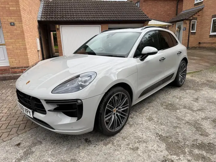 Porsche Macan 2019 photo 2