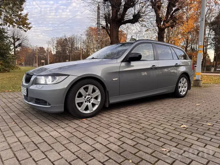 BMW 320 2006 photo 3
