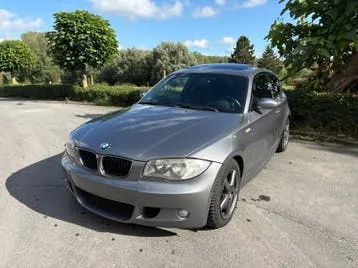 BMW 118 I 2008 photo 2